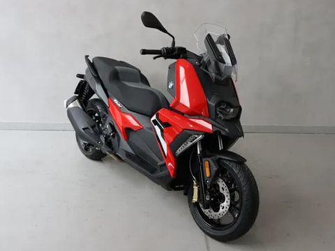 BMW C400X
