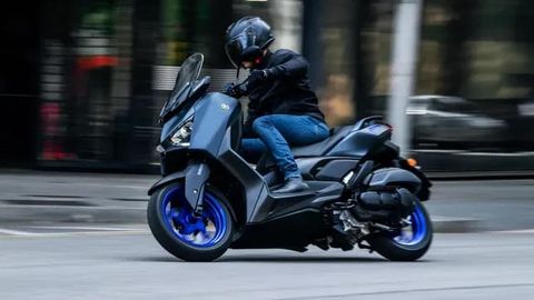 Yamaha XMAX 125